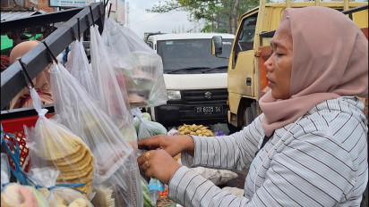 Siapa Sangka Ibu Ini Buktikan Mampu Bangkitkan Ekonomi Keluarga