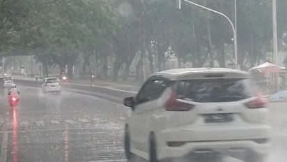 Ketua DPRD Jakarta Desak Dinas Bina Marga Perbaiki Jalan Rusak Akibat Hujan: Jangan Tunggu Jatuh Korban!