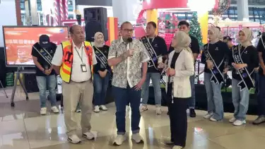 Edukasi kreatif seperti ini adalah langkah inovatif untuk meningkatkan kesadaran publik terhadap bahaya yang bisa ditimbulkan oleh penggunaan drone, layang-layang, dan balon udara di sekitar bandara.