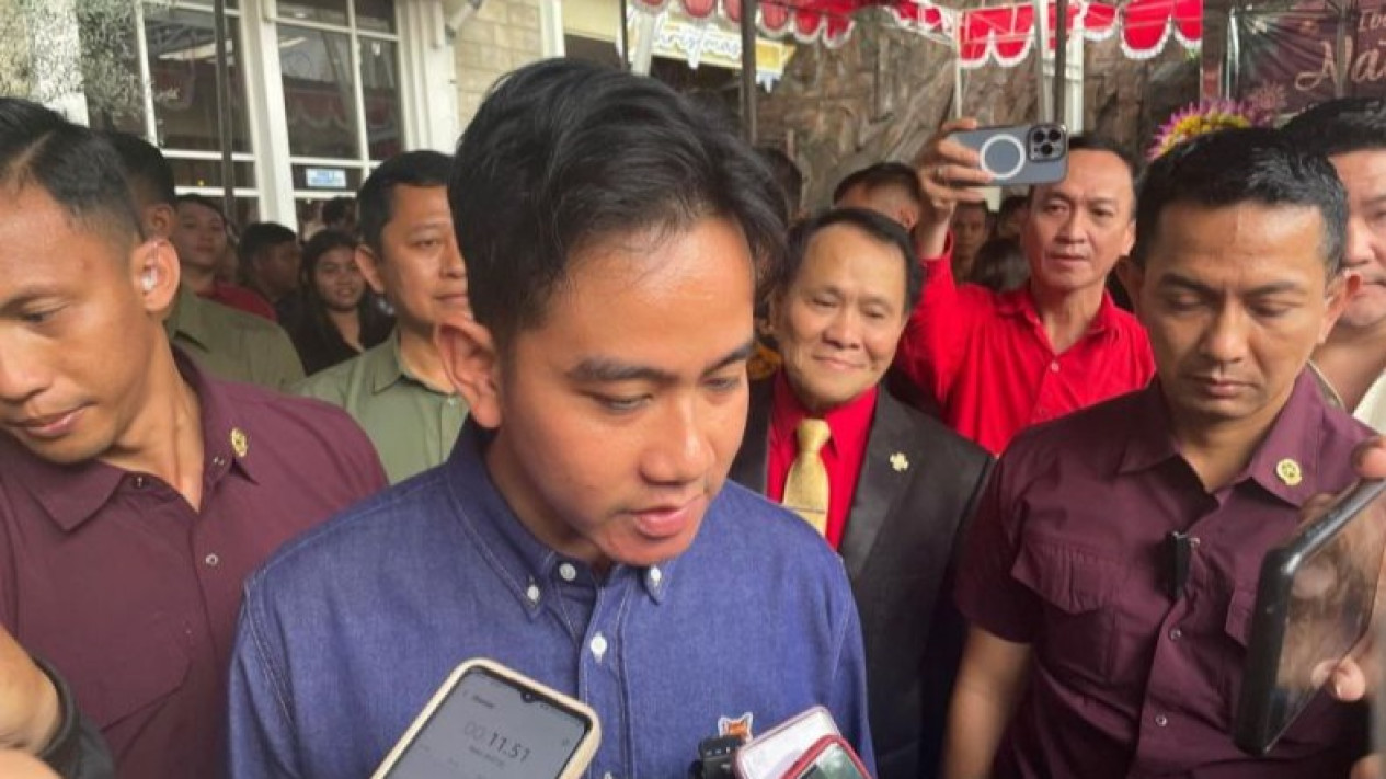 Libur Natal dan Tahun Baru, Wapres Gibran: Semoga Perjalanan Mudik Berjalan Baik
            - galeri foto