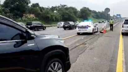 Arah Cikampek di Tol Japek Diberlakukan One Way, Semua Pemudik Diimbau Harus Waspada