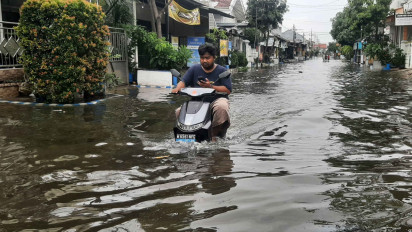 Banjir Kembali Menggenangi Wisma Tropodo Sidoarjo, Warga Keluhkan Kondisi Infrastruktur