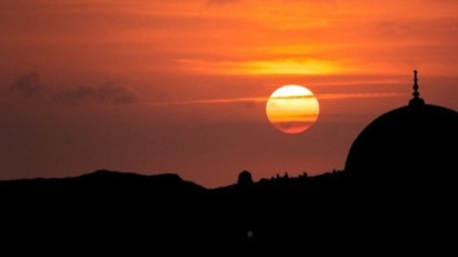 Jumat Terakhir di Tahun 2024, Syekh Ali Jaber dan Ustaz Abdul Somad Sarankan Lakukan Amalan Ini Sejak Subuh