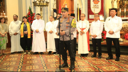 Misa Malam Natal Menkopolkam-Kapolri Sambangi Gereja Katedral Jakarta