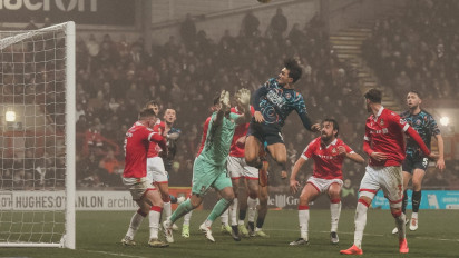 Reaksi Kesal Pelatih Elkan Baggott usai Blackpool Kena Comeback dan Kalah Menyakitkan di Liga Inggris, Wasit Jadi Biang Kerok