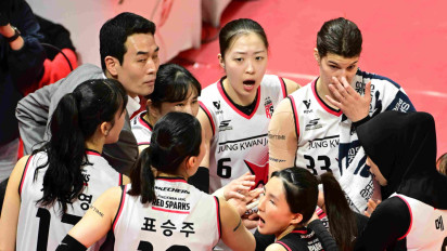 Meski Raih Kemenangan, Ko Hee-jin Ngaku Tidak Terlalu Puas Performa Anak Asuhnya di Red Sparks, Soroti Sahabat Megawati Hangestri ..