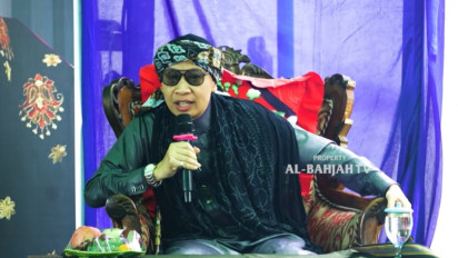 Sindiran Menohok Buya Yahya kepada Umat Muslim yang Pesta Pora saat Tahun Baru Masehi 2025: Itu adalah Kemunafikan!