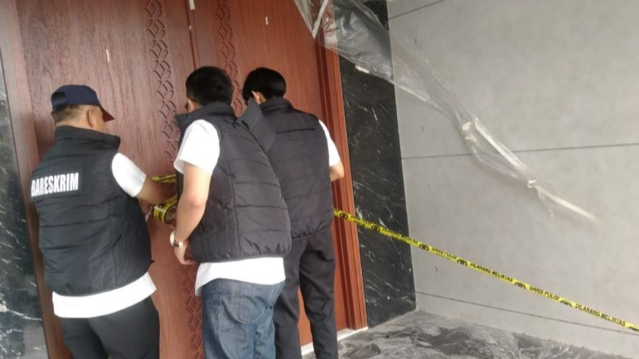 Bareskrim Sita Aset Kasus Investasi Net89 di Tangsel
            - galeri foto