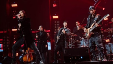 Lirik Lagu Dewa 19 - Roman Picisan, Single Tahun 2000 Tersukses Hingga Meraih Penghargaan