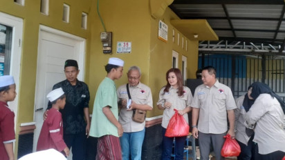 Akhiri Tahun 2024 dengan Kegiatan Berbagi, Organisasi Pendekar 08 Bagikan Santunan Anak Yatim