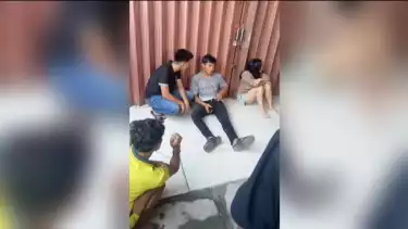 kecelakaan tragis terjadi di Jalan Hangtuah, Kecamatan Tenayan Raya, Kota Pekanbaru, Riau, pada Rabu (01/01/2025) sekira pukul 07:00 WIB