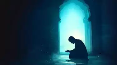 Mana Lebih Afdhol Shalat Tahajud 2 atau 3 Rakaat? Ustaz Adi Hidayat Anjurkan Sebaiknya Sebanyak Ini untuk Raih Keistimewaannya