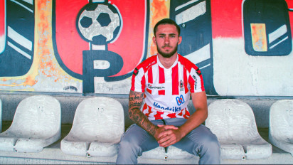 Cari Striker Baru, Persib Bandung Bisa Gaet Goal Getter Juara Eropa Keturunan Indonesia Ini Secara Gratis di Bursa Transfer Sebagai Opsi