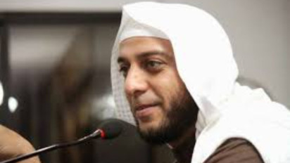 Setiap Tahiyat Akhir Shalat Baca Doa ini, Seketika Rezeki Meluber Tak Terhingga dan Dosa Berguguran Kata Syekh Ali Jaber