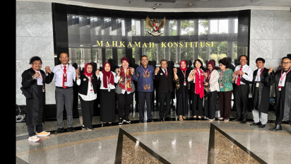 MK Kabulkan Uji Materi Jabatan Notaris Hingga 70 Tahun