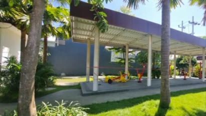 Tragis! Terekam CCTV Seorang Balita di Gresik Tewas Usai Tertimpa Alat Gym saat Asyik Bermain