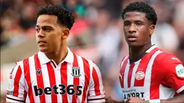 Pemain keturunan Indonesia, Million Manhoef dan Ryan Flamingo.