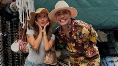 Aisar Khaled Unggah Momen Bersama Jennifer Coppen, Netizen: Kangen Bali atau Kangen…