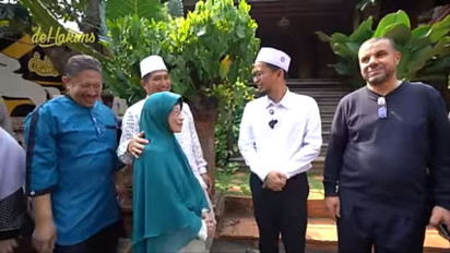 Artis Irfan Hakim Bagikan Momen Kebersamaan Ustaz Adi Hidayat dan Ulama-ulama Besar Mesir, Netizen Beri Doa: Cocok Jadi Utusan Presiden
