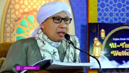Hati-hati sebelum menyesal, Perhatikan Hal ini Jika akan Adopsi Anak Angkat, Buya Yahya Tegas Hukumnya Haram jika…