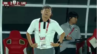 Shin Tae-yong, saat Indonesia melawan Laos di Piala AFF 2024.