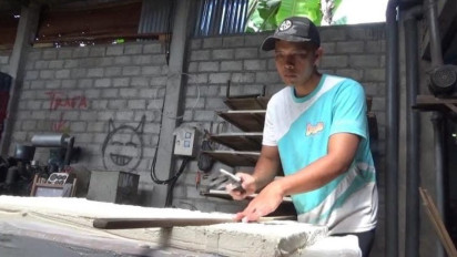 Pengrajin Tahu di Jombang Terpukul Kenaikan Harga Kedelai, Terpaksa Kecilkan Ukuran Tahu