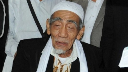 Jangan Sekali-kali Lakukan 3 Perkara ini Bisa Jauh dari Syariat Islam, Mbah Moen Tegaskan itu Tanda-Tanda...
