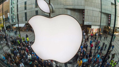 iOS 26 Resmi Meluncur! iPhone Kini Bisa ‘Melihat’, Menerjemahkan, dan Belanja Sendiri