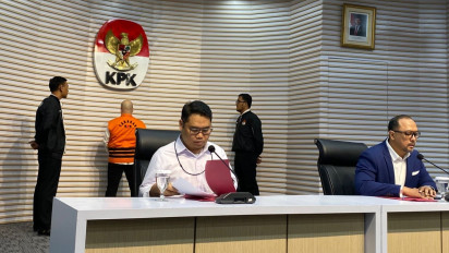 KPK Resmi Tahan Eks Dirut Taspen Antonius Kosasih Terkait Investasi Fiktif yang Rugikan Negara Rp200 Miliar