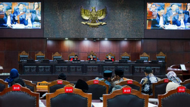 Anwar Usman Sakit, Sidang Perkara Hasil Pilkada 2024 di MK Molor Hingga Malam