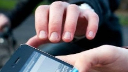 Begal Handphone Beraksi di Jalan MH Thamrin Jakpus, iPhone 13 Pro Milik Korban Raib