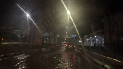 Banjir Guyur Jakarta Sejak Rabu Malam, Kelurahan Rawa Terate Cakung Terendam Banjir