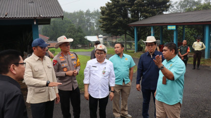 Wamentan Sudaryono Ajak Calon Investor Sapi Perah Tinjau langsung ke BBIB Singosari