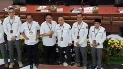Raih Suara 2,2 Juta Lebih, Herman Deru - Cik Ujang Resmi Ditetapkan KPU Sebagai Gubernur - Wagub Sumsel Terpilih