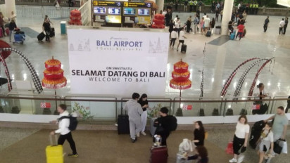 Imigrasi Ngurah Rai Periksa WNA India Diduga Jadi Pemandu Wisata