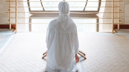 Sering Merasa Was-was Saat Ibadah Hingga Mengulang Wudhu dan Shalat Berkali-kali? Ustazah Aisyah Farid Sarankan Lakukan Ini