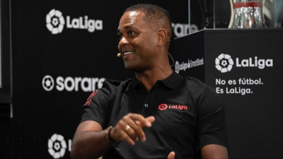 Patrick Kluivert Full Senyum Jelang Timnas Indonesia Vs China dan Jepang, 3 Kiper Abroad Ini Kompak Kirim Kabar Baik