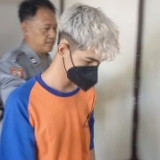 Cinta Segitiga Jadi Motif Tersangka Bunuh Pegawai Minimarket di Barbershop