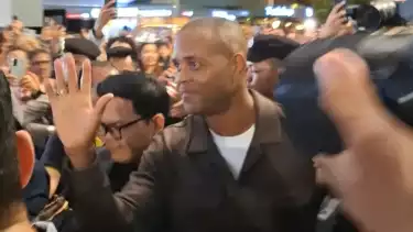 Pelatih Timnas Indonesia Patrick Kluivert tiba di Indonesia