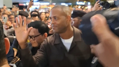 Sedang Berlangsung! Link Siaran Langsung Kedatangan Perdana Pelatih Timnas Indonesia Patrick Kluivert di Jakarta