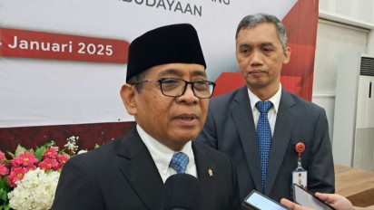 Deddy Corbuzier Kena Sentil Menko PMK Usai Sebut Anak SD 'Pea' Gara-gara Protes Menu Makan Bergizi Gratis