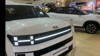 Tahun Baru 2025, Pameran Mobil Keluaran Terbaru Digelar di Yogyakarta