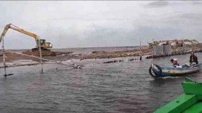 KLH dan KKP Usut Pemagaran Laut Bekasi, Apakah Sesuai Aturan Lingkungan?