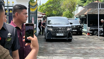 Jokowi Temui Raja Keraton Yogyakarta Hari Ini, Sri Sultan HB X: Pribadi Hanya Silaturahmi
