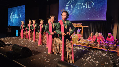 Seniman Tradisional Indonesia Tampil di Acara The 48th International Council for Traditions of Music and Dance di Wellington Selandia Baru