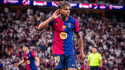 Lamine Yamal Diminta Seniornya di Barcelona untuk Botaki Rambut sebelum Juara Copa del Rey