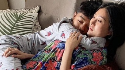 Sarwendah Berani Akui Perasaan yang Sebenarnya kepada Betrand Peto, Banjir Air Mata Mantan Istri Ruben Onsu Bilang...