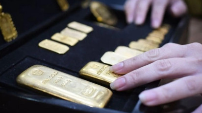 Harga Emas Naik Rp14 Ribu! Emak-Emak Siap-Siap Panen Cuan!