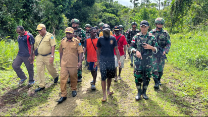 OPM Ancam Bakar Sekolah di Papua Gara-gara MBG, Istana: Mereka Akan Berhadapan dengan TNI-Polri!