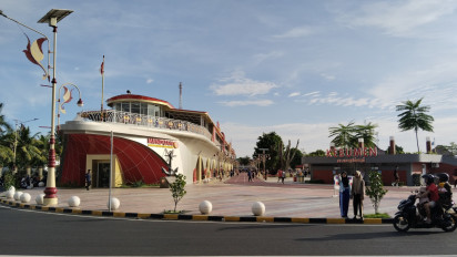 Penanganan Dugaan Korupsi Revitalisasi Alun-alun, Kapal Mendoan dan LPJU Solar Cell Kembali Dipertanyakan